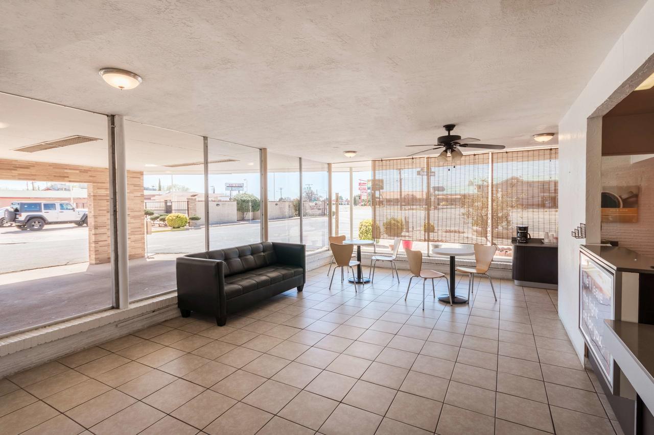 Motel 6 Hobbs Exterior photo