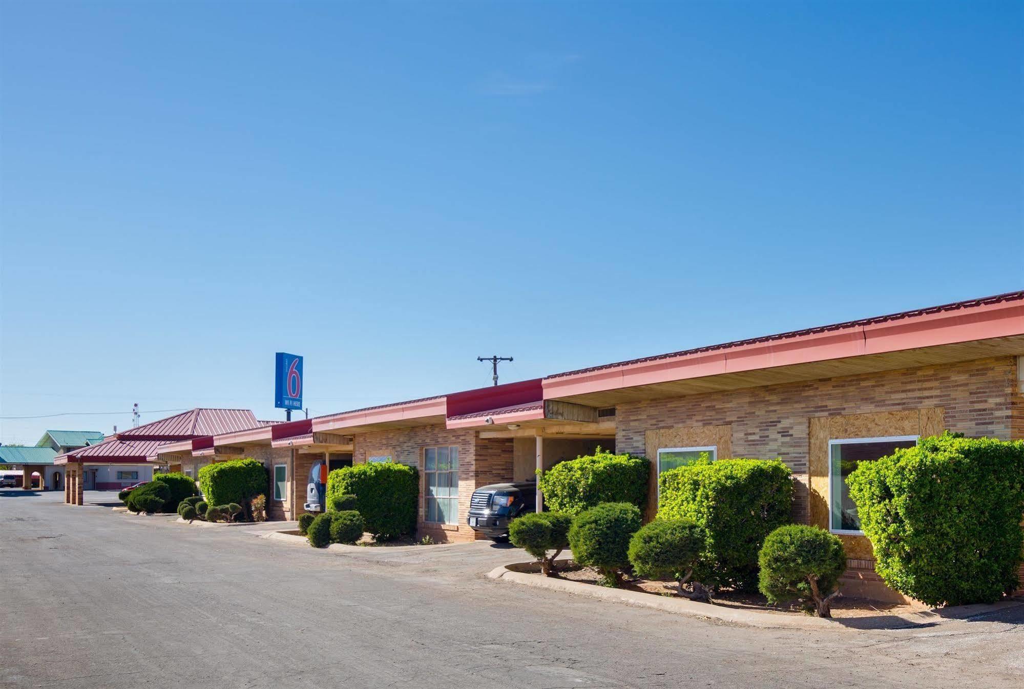Motel 6 Hobbs Exterior photo